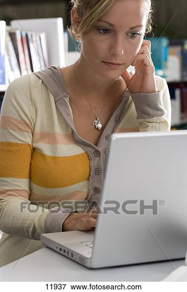 http://comps.fotosearch.com/bigcomps/JCE/JCE111/11937.jpg