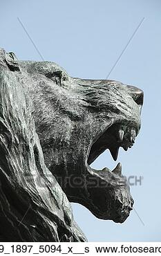 Stock Photo - lion, cast, animal, 
bronze, statue, 
sculpture. fotosearch 
- search stock 
photos, pictures, 
images, and photo 
clipart