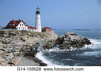 Stock Photo - portland head 
light fort williams 
park cape elizabeth 
maine usa. fotosearch 
- search stock 
photos, pictures, 
images, and photo 
clipart