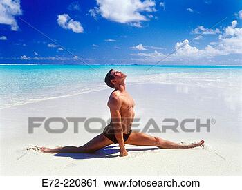 Stock Photography - 20-30 years,  
30 to 40 years, 
 30 to 35 years, 
 25 to 30 years, 
 20. fotosearch 
- search stock 
photos, pictures, 
images, and photo 
clipart