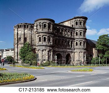 Stock Image - porta nigra (´the 
black gate´), 
old roman town 
gate trier germany. 
fotosearch - search 
stock photos, 
pictures, images, 
and photo clipart