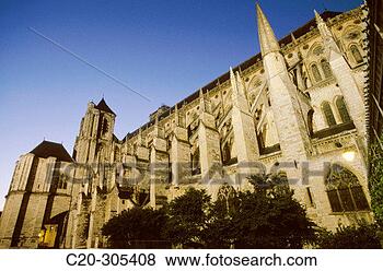 Stock Photo - saint-etienne 
cathedral bourges 
cher centre france. 
fotosearch - search 
stock photos, 
pictures, images, 
and photo clipart