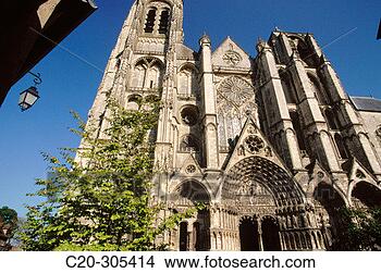 Stock Photo - saint-etienne 
cathedral bourges 
cher centre france. 
fotosearch - search 
stock photos, 
pictures, images, 
and photo clipart