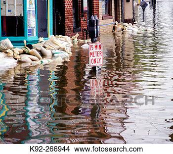 Stock Photo - sandbags in a 
flooded street 
after a hurricane 
in annapolis maryland. 
fotosearch - search 
stock photos, 
pictures, images, 
and photo clipart