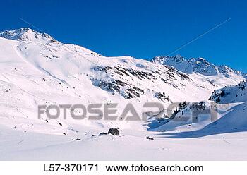 Stock Photography - mount weisshorn 
(3085m) winter 
scenery near davos 
graubuenden. fotosearch 
- search stock 
photos, pictures, 
images, and photo 
clipart