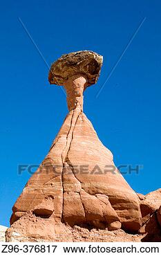 Picture - toadstool hoodoo 
escalante grand 
staircase national 
monument utah 
usa. fotosearch 
- search stock 
photos, pictures, 
images, and photo 
clipart