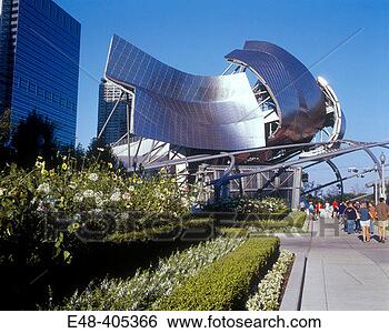 Stock Photo - pritzker pavilion, 
 millenium park 
and downtown skyline 
chicago. fotosearch 
- search stock 
photos, pictures, 
images, and photo 
clipart