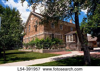 Picture - typical residential 
home in amana 
colonies national 
historic landmark. 
fotosearch - search 
stock photos, 
pictures, images, 
and photo clipart