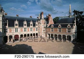 Stock Image - château de blois 
louis xii´s wing 
and charles d´orleans 
galerie. fotosearch 
- search stock 
photos, pictures, 
images, and photo 
clipart