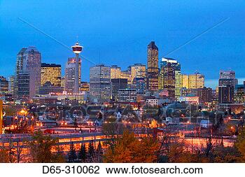 Stock Photo - city skyline from 
ramsay area at 
evening calgary 
alberta, canada. 
fotosearch - search 
stock photos, 
pictures, images, 
and photo clipart