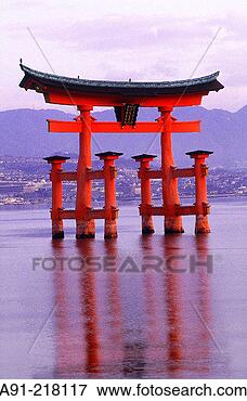 Picture - itsukushima torii 
(temple gate) 
in the sea miyajima 
island japan. 
fotosearch - search 
stock photos, 
pictures, images, 
and photo clipart