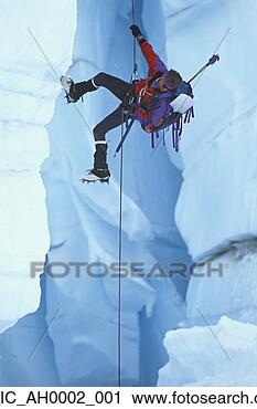 Arquivo de Fotografia - gelo,   escalador, 
  pika,   geleira, 
  crevasse,   
denali,   natl. 
fotosearch - busca 
de fotos, imagens 
e clipart