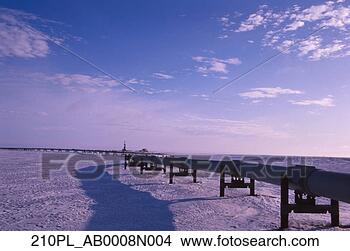 Stock Photo - pipeline north 
slope oil field 
winter arctic 
ak. fotosearch 
- search stock 
photos, pictures, 
images, and photo 
clipart