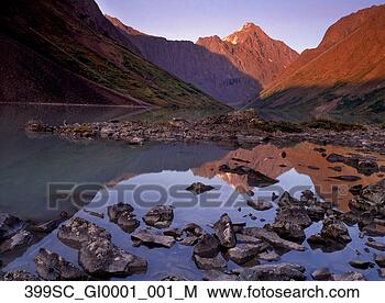 Hazır Fotoğraf - kartal,  tepe, 
 yansıtıyor,  
kartal,  göl, 
 chugach,  devlet, 
 park. fotosearch 
- foto, resim, 
görüntü ve foto 
klipart ara
