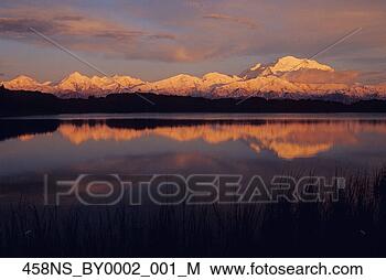 Hazır Fotoğraf - mt,  mckinley, 
 w/alpenglow, 
 sirasinda,  yaz, 
 gece ile gündüzün 
eşit. fotosearch 
- foto, resim, 
görüntü ve foto 
klipart ara