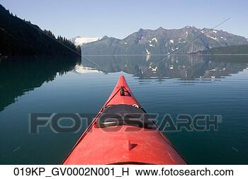 Banco de Imagem - kayakers,   vista, 
  frente,   mar, 
  kayak,   abra, 
  enseada. fotosearch 
- busca de fotos, 
imagens e clipart