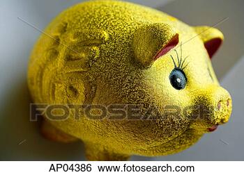 Hazır Fotoğraf - still-life,  altin, 
 piggy,  banka. 
fotosearch - foto, 
resim, görüntü 
ve foto klipart 
ara