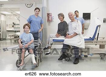 Stock Photo - healthcare professionals 
and patients posing 
in hospital setting. 
fotosearch - search 
stock photos, 
pictures, images, 
and photo clipart