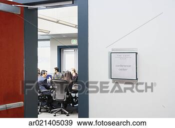 Arquivo Fotográficos - roundtable. fotosearch 
- busca de fotos, 
imagens e clipart