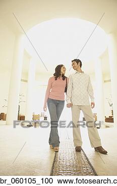 Arquivo de Fotografias - par,  andar,  
hotel,  lobby, 
 cabos,  méxico. 
fotosearch - busca 
de fotos, imagens 
e clipart