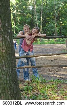 Hazır Fotoğraf - dolu, gövde, portre, 
küçük, çift. fotosearch 
- foto, resim, 
görüntü ve foto 
klipart ara