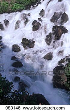 Stock Photo - mount saint helens, 
 mount saint helens 
volcanic moument, 
 volcanic. fotosearch 
- search stock 
photos, pictures, 
images, and photo 
clipart