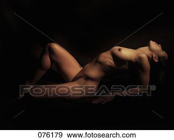 Arquivo Fotográficos - tom,  hernandez, 
 pessoa,  mulher, 
 só,  adultos, 
 pretas. fotosearch 
- busca de fotos, 
imagens e clipart