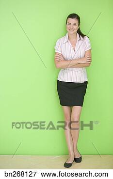 Picture - portrait of a 
woman. fotosearch 
- search stock 
photos, pictures, 
images, and photo 
clipart