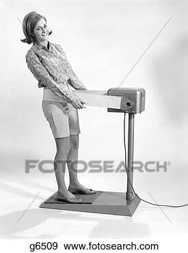 1960s-woman-standing_~g6509.jpg