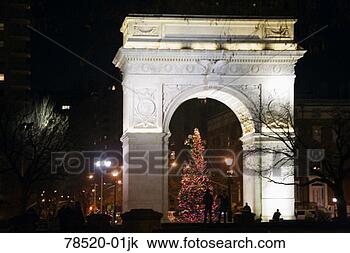 Stock Photo - christmas tree 
in washington 
square park. fotosearch 
- search stock 
photos, pictures, 
images, and photo 
clipart