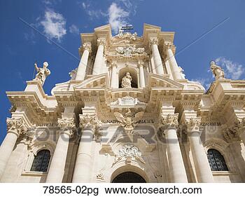 Stock Photo - cathedral, syracuse, 
sicily, italy. 
fotosearch - search 
stock photos, 
pictures, images, 
and photo clipart