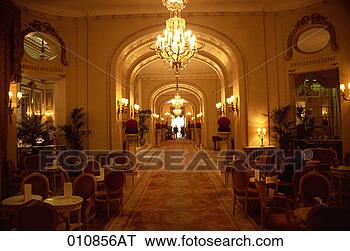 Stock Photo - perspective view 
looking down a 
hallway through 
a hotel,  london. 
fotosearch - search 
stock photos, 
pictures, images, 
and photo clipart