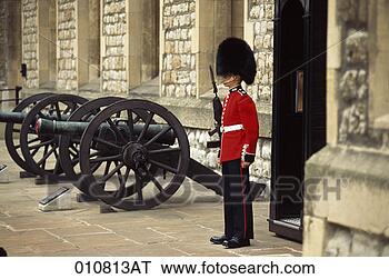 Stock Photo - a royal guardsman 
standing outside 
the tower of london, 
 london. fotosearch 
- search stock 
photos, pictures, 
images, and photo 
clipart