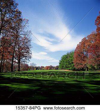 Stock Photo - 17th hole fairway 
of property released 
golf course in 
autumn. fotosearch 
- search stock 
photos, pictures, 
images, and photo 
clipart