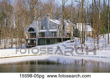 Banco de Imagem - casa,  lago. fotosearch 
- busca de fotos, 
imagens e clipart