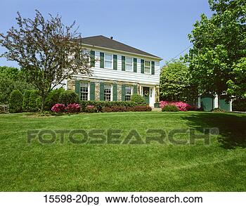 Banco de Imagem - casa. fotosearch 
- busca de fotos, 
imagens e clipart