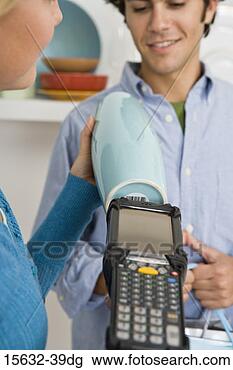 Banco de Imagem - par,  exploração, 
 housewares. fotosearch 
- busca de fotos, 
imagens e clipart