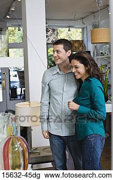 Banco de Imagem - par,  shopping, 
 housewares. fotosearch 
- busca de fotos, 
imagens e clipart