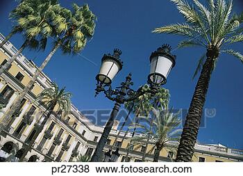 Stock Photo - maritime museum, 
placa reial, barcelona. 
fotosearch - search 
stock photos, 
pictures, images, 
and photo clipart