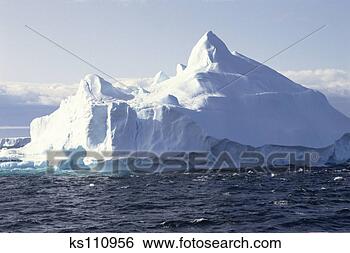 Stock Photo - icebergs in antarctica. 
fotosearch - search 
stock photos, 
pictures, images, 
and photo clipart