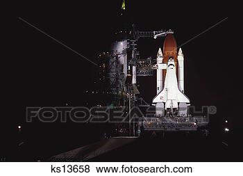 Stock Photo - space shuttle, 
launch 41d. fotosearch 
- search stock 
photos, pictures, 
images, and photo 
clipart