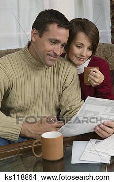 Banco de Imagem - par,  paperwork. 
fotosearch - busca 
de fotos, imagens 
e clipart