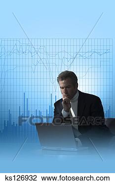 Banco de Imagem - homem negócios, 
 usando,  laptop, 
 gráficos. fotosearch 
- busca de fotos, 
imagens e clipart