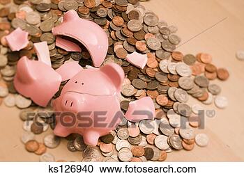 Arquivo de Fotografias - quebrada,  piggy, 
 banco,  pilha, 
 mudança. fotosearch 
- busca de fotos, 
imagens e clipart