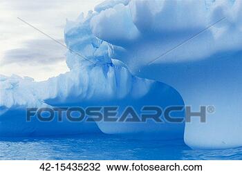 Stock Photo - iceberg. fotosearch 
- search stock 
photos, pictures, 
images, and photo 
clipart