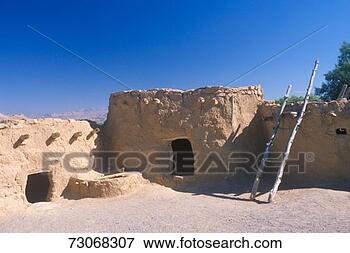 Picture - 'ancient ones, 
indian ruins in 
southern ut'. 
fotosearch - search 
stock photos, 
pictures, images, 
and photo clipart