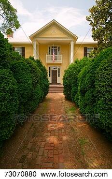 Stock Photography - 'ash lawn-highland 
 home of president 
james monroe, 
 albemarle. fotosearch 
- search stock 
photos, pictures, 
images, and photo 
clipart