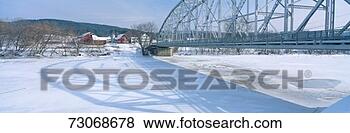 Stock Photo - bridge into new 
hampshire from 
vermont. fotosearch 
- search stock 
photos, pictures, 
images, and photo 
clipart