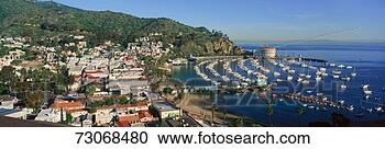 Stock Photography - 'casino building 
and avalon harbor, 
 avalon,  catalina 
island. fotosearch 
- search stock 
photos, pictures, 
images, and photo 
clipart