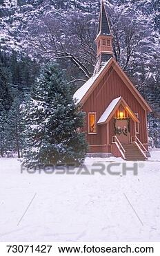 Picture - 'church in winter, 
yosemite valley, 
california'. fotosearch 
- search stock 
photos, pictures, 
images, and photo 
clipart